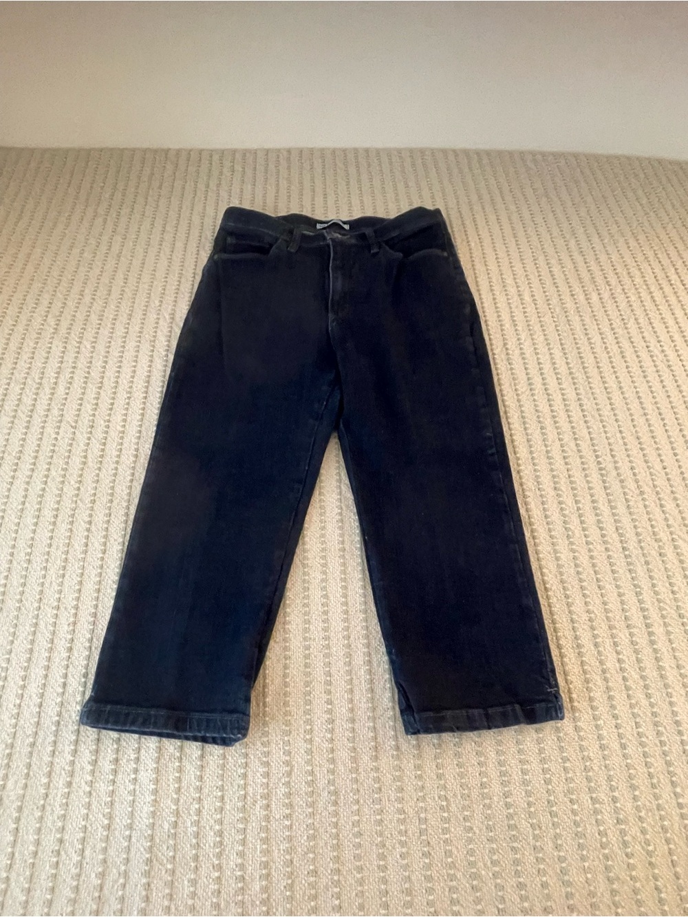 Lee - Blue Jean Capri Pants - Size: 10